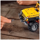 Конструктор LEGO Technic Jeep® Wrangler, 665 дет. (42122) - Pampik - 7