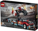 Конструктор LEGO Technic Шоу трюків на вантажівках і мотоциклах, 610 деталей (42106) - Pampik - 11