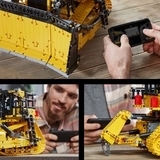 Конструктор Lego Technic Бульдозер Cat® D11 на пульте управления (42131) - Pampik - 8