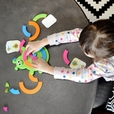 Пазл Fat Brain Toys Bugzzle Збери жука (F209ML) - Pampik - 11