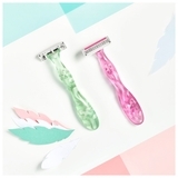 Бритвенный станок BIC Miss Soleil Sensitive, 3 шт. - Pampik - 12