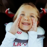 Подушка-іграшка Fisher-Price Панда для подорожей (FP-NP002) - Pampik - 3