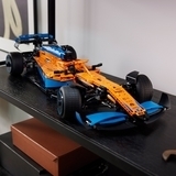 Конструктор LEGO Technic Гоночний автомобіль McLaren Formula 1, 1434 деталей (42141) - Pampik - 7