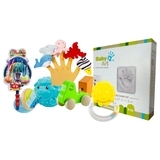 Набір дітей. Набір ляльок Lindo + Текстурна іграшка Sensory + Брязкальце-прорізувач Baby Team + Дерев'яна іграшка Hape + Набір для відбитків Baby Art Discovery Kit + Кастаньєти Hape + Ігровий набір Battat - Pampik