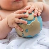 Іграшка-прорізувач Oli&Carol Земна Куля (L-WORLD-BALL) - Pampik - 5