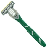 Бритва одноразовая Wilkinson Sword Quattro Titanium Sensitive Kartela 1 шт. - Pampik - 3