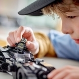 Конструктор LEGO DC Batman Бетмобіль: переслідування. Бетмен проти Джокера, 438 деталей (76224) - Pampik - 5