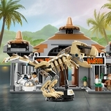 Конструктор LEGO Jurassic World Центр відвідувачів: Атака тиранозавра та раптора, 693 деталей (76961) - Pampik - 6