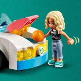 Конструктор LEGO Friends Електромобіль та зарядний пристрій, 170 деталей (42609) - Pampik - 3