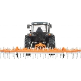 Модель Britains Трактор Massey Ferguson 6290 з культиватором 1:32 (43335) - Pampik - 4