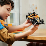 Конструктор LEGO Technic Автомобіль для гонки NEOM McLaren Formula E0, 452 деталі (42169) - Pampik - 8