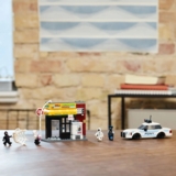 Конструктор LEGO Super Heroes Marvel Всесвіт-павук: Майлз Моралес проти Плями, 375 деталей (76311) - Pampik - 7