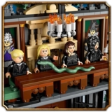 Конструктор LEGO Harry Potter Маєток родини Мелфой, 1601 деталь (76453) - Pampik - 11