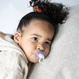 Пустушка силіконова Difrax Dental Night, ортодонтична, 18+ міс. (GL342) - Pampik - 5