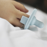 Пустушка силіконова 100% MinikOiOi Basics Аqua Green / Velvet Rose, 3 м+, 2 шт. (101030004) - Pampik - 2