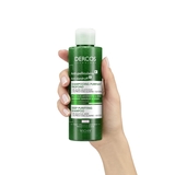 Шампунь-скраб Vichy Dercos Micro Peel для глубокой очистки кожи головы и волос против стойкой перхоти и избытка себума, 250 мл - Pampik - 7