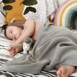 Погремушка-прорезыватель Tikiri 95003, каучук, серый (24983) - Pampik - 5