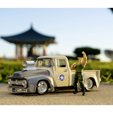 Машина металлическая Jada Уличный боец Форд Пикап с фигуркой Гайла, 1:24, серый (253255057) - Pampik - 10