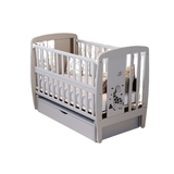 Детская кроватка Дубок Жирафка, с ящиком и маятником, 120х60 см, серый (9800-DJS-07) - Pampik