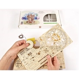 Деревянный механический 3D конструктор Ugears Карусель (70129) - Pampik - 5