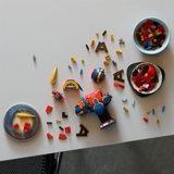 Конструктор LEGO Super Heroes Marvel Погруддя Залізної Людини-павука, 379 деталей (76326) - Pampik - 8