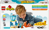 Конструктор LEGO DUPLO Town Впервые в аэропорту, 23 детали (10443) - Pampik - 2
