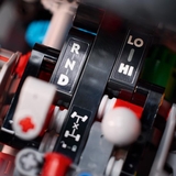 Конструктор LEGO Technic Mercedes-Benz G 500 Professional Line 2891 деталей (42177) - Pampik - 7