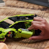 Конструктор LEGO Technic Lamborghini Huracan Tecnica 806 деталей (42161) - Pampik - 4