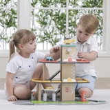 Деревянный паркинг Viga Toys с АЗС (44509) - Pampik - 5