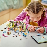 Конструктор LEGO Friends Кав'ярня Хартлейк-Сіті 426 деталей (42618) - Pampik - 9