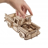 Деревянный механический 3D конструктор Ugears Пикап Лесоруб (70171) - Pampik